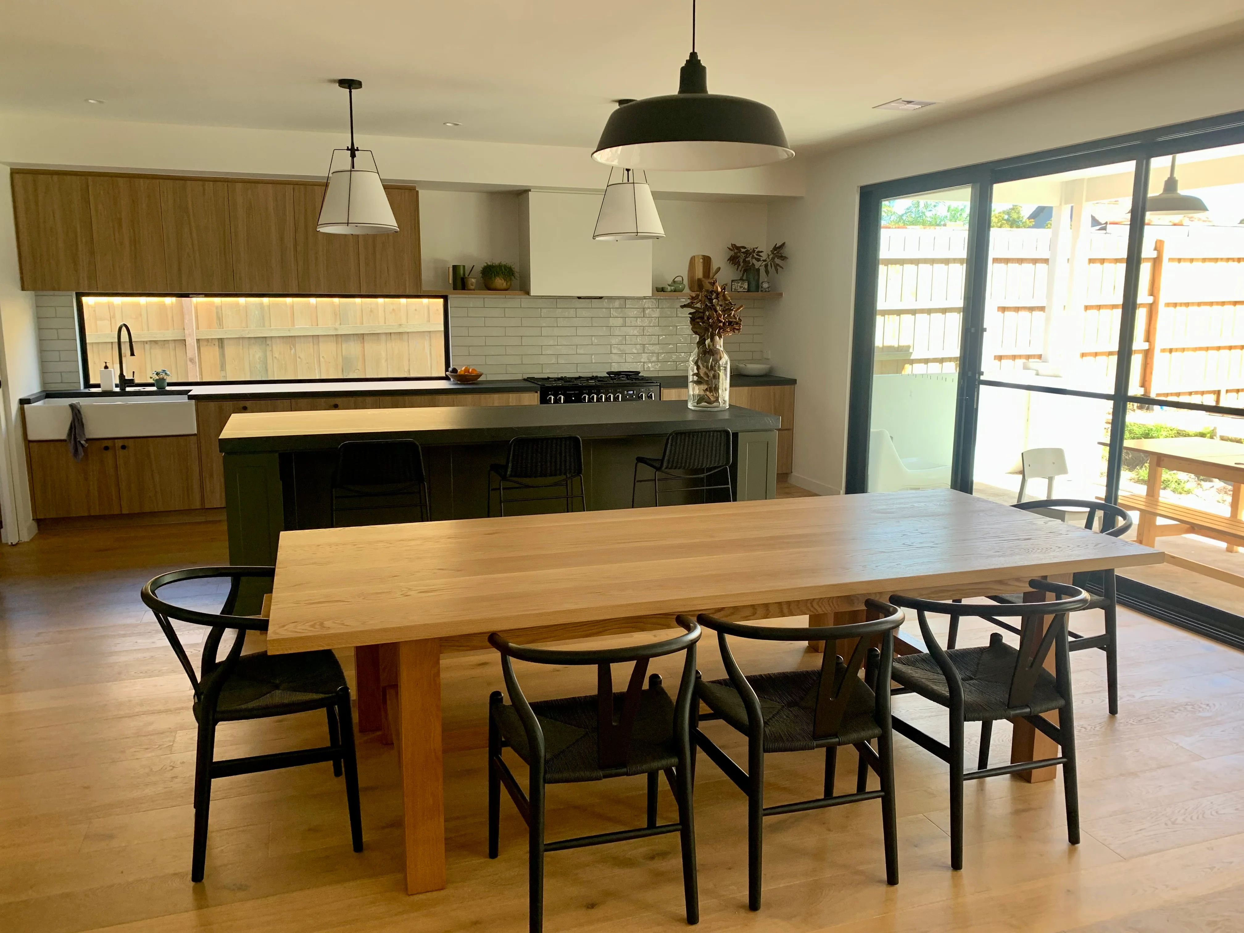 French Farmhouse Dining Table & Bench Seat - Image 2