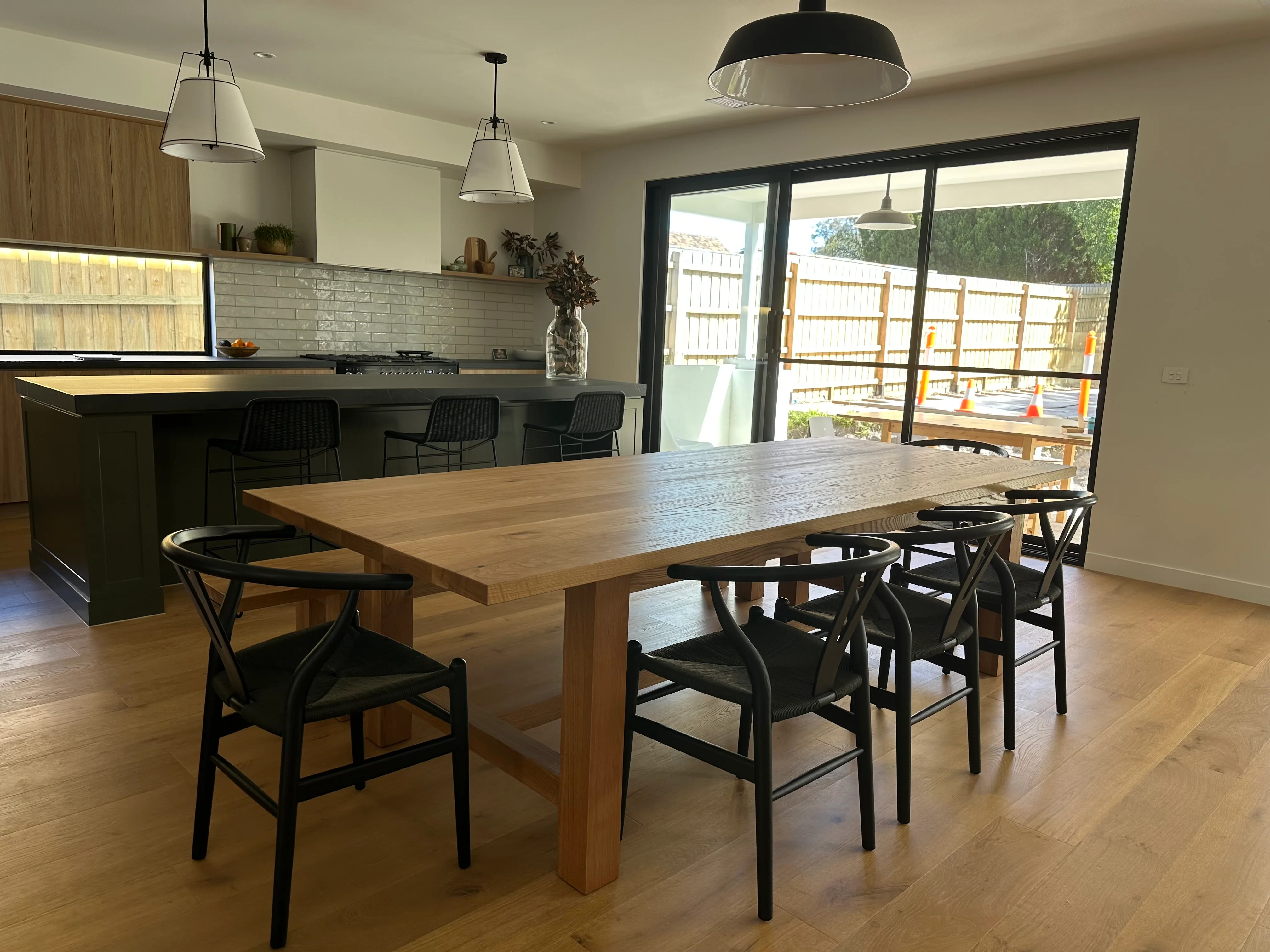 French Farmhouse Dining Table & Bench Seat - Image 3