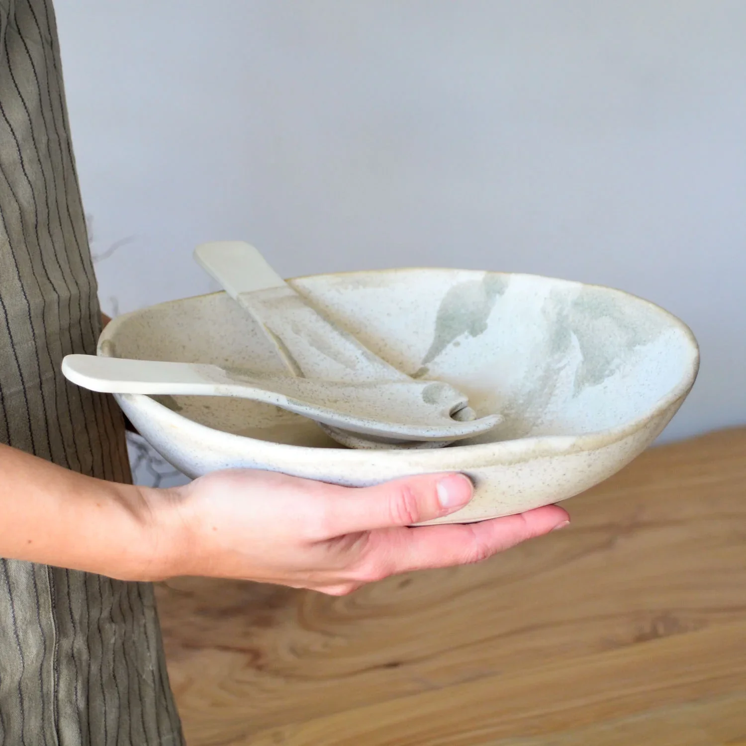 Kim Wallace Ceramic Serving bowl ~ Naturals - Image 5
