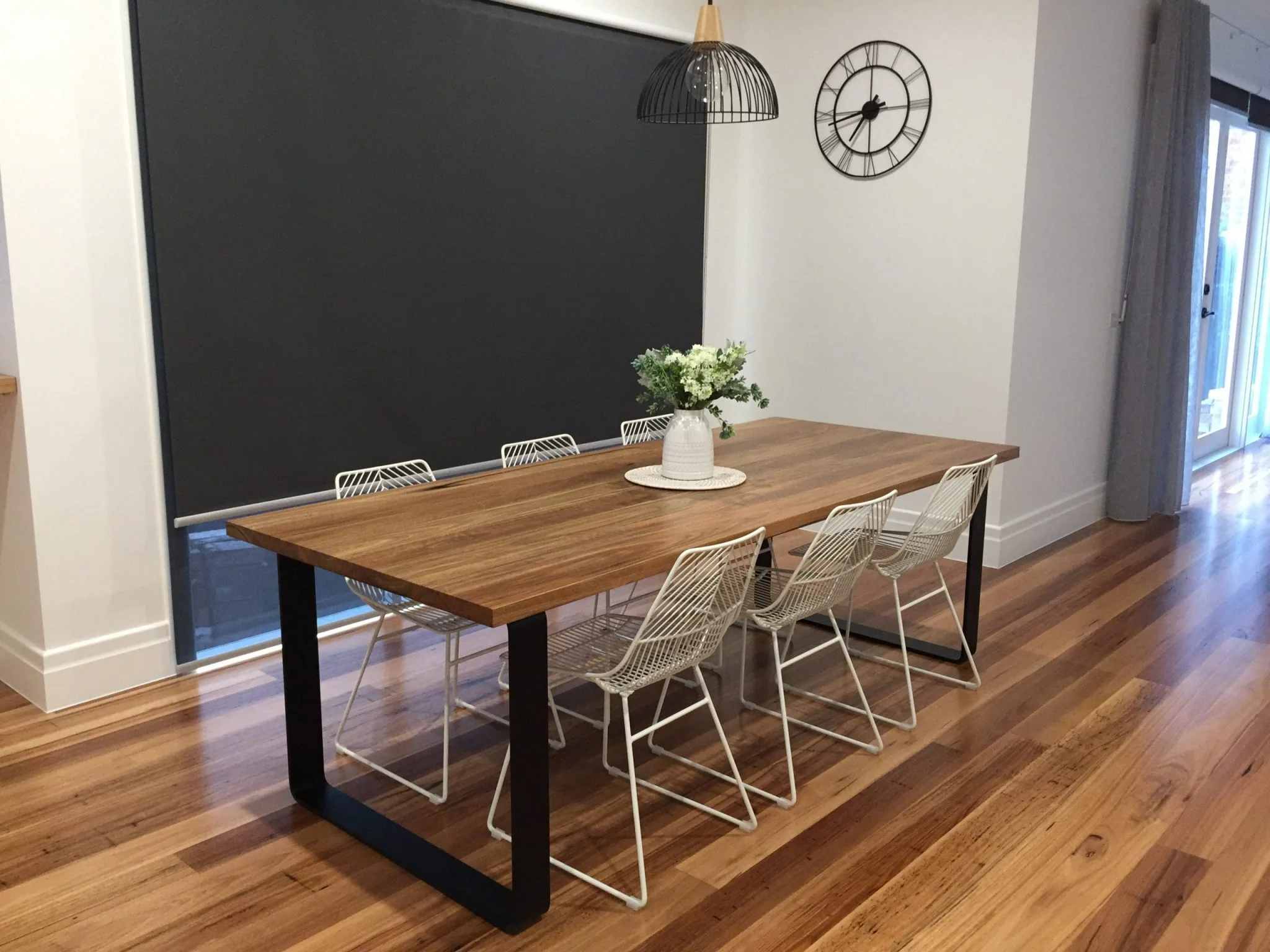 King Dining Table - Image 3