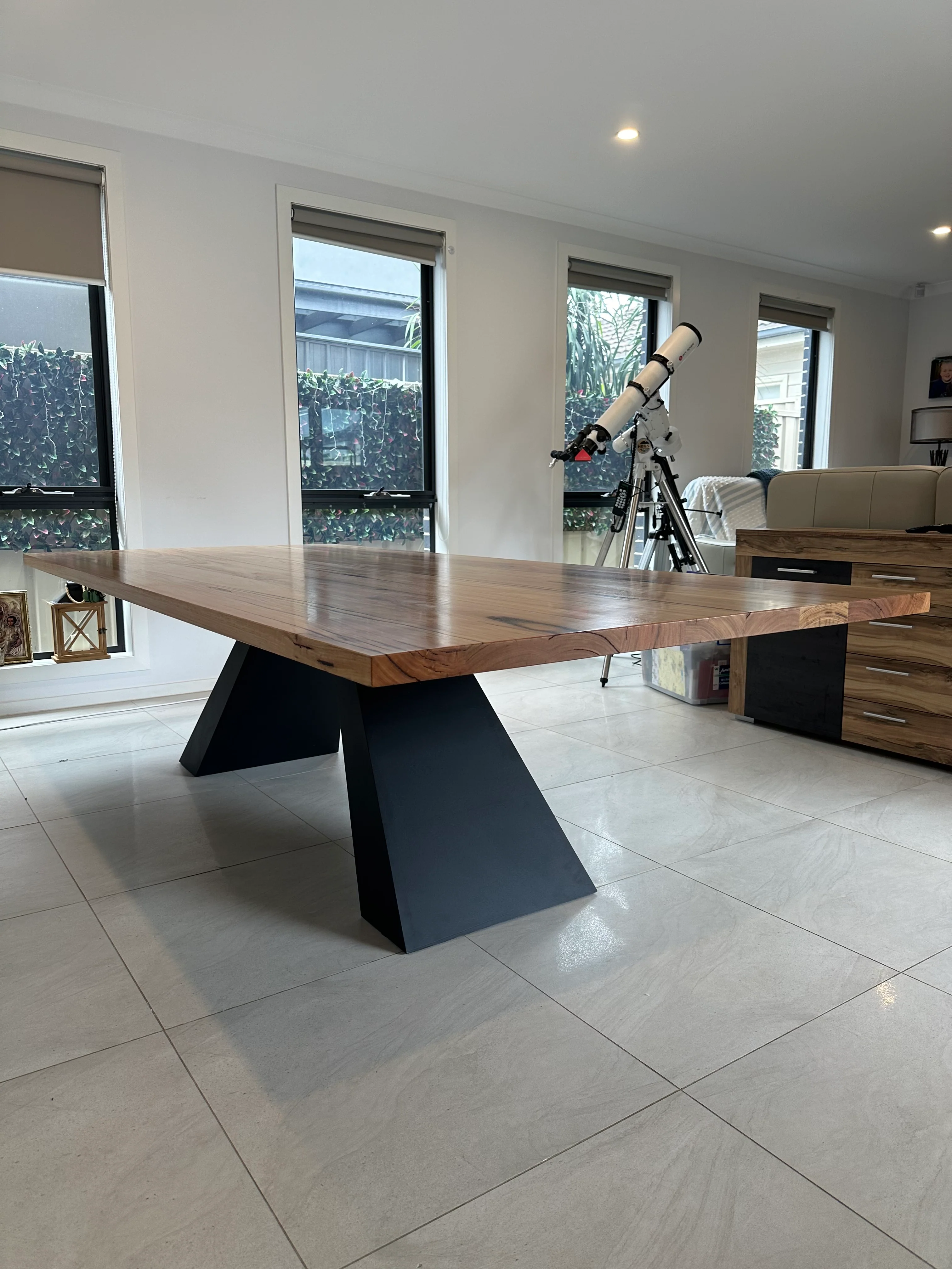 Monaco Dining Table - Image 2